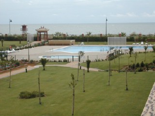 Alquiler de apartamento en Isla Canela residencial Los Cisnes